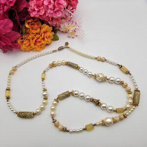 Vtg. Signed Katrina Lucite & Faux Pearl Beaded Necklace 44" Gold Tone Fishhook